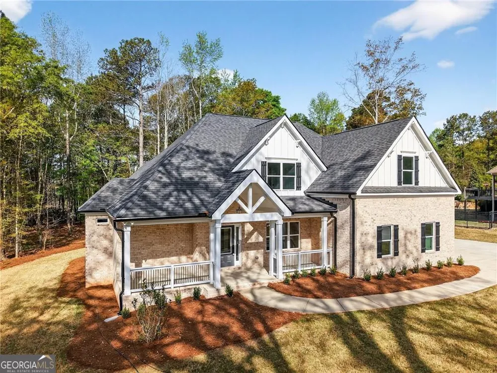 1091 Deer TRL Bishop, GA 30621