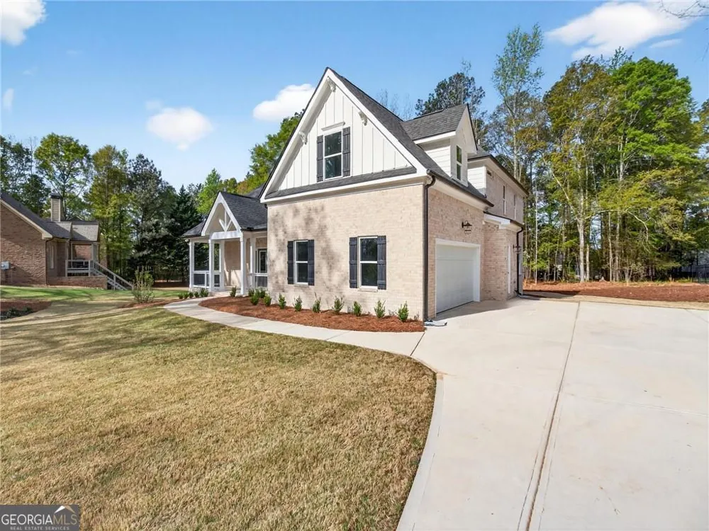 1091 Deer TRL Bishop, GA 30621