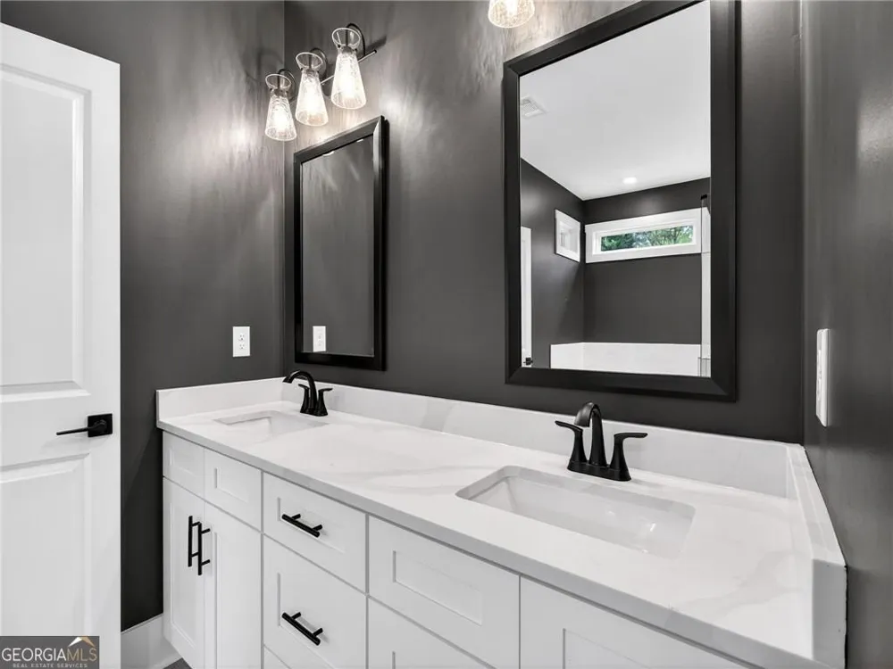 1091 Deer TRL Bishop, GA 30621