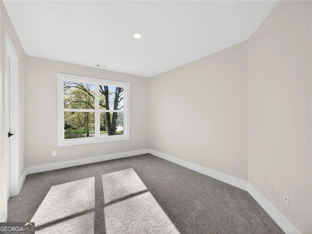 1091 Deer TRL Bishop, GA 30621
