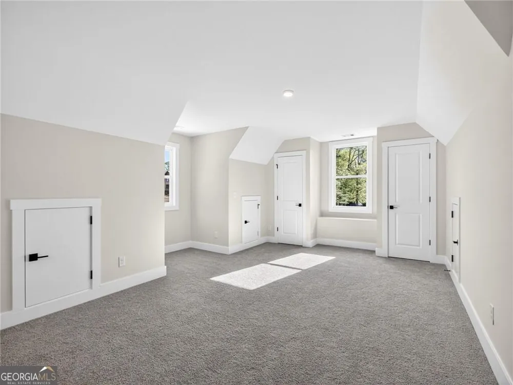 1091 Deer TRL Bishop, GA 30621