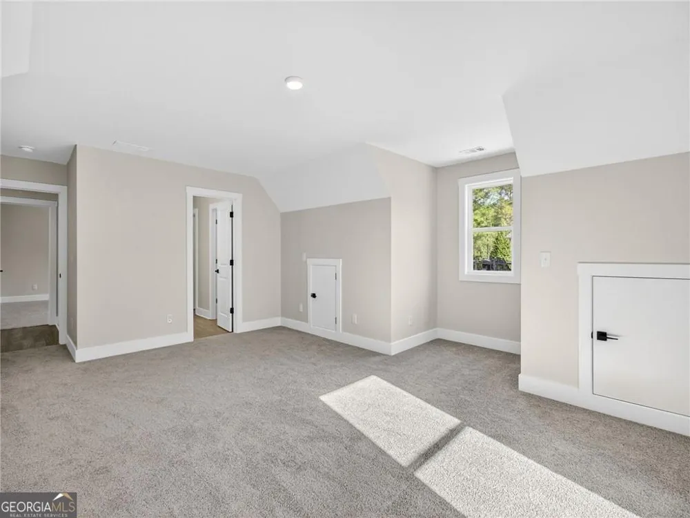 1091 Deer TRL Bishop, GA 30621