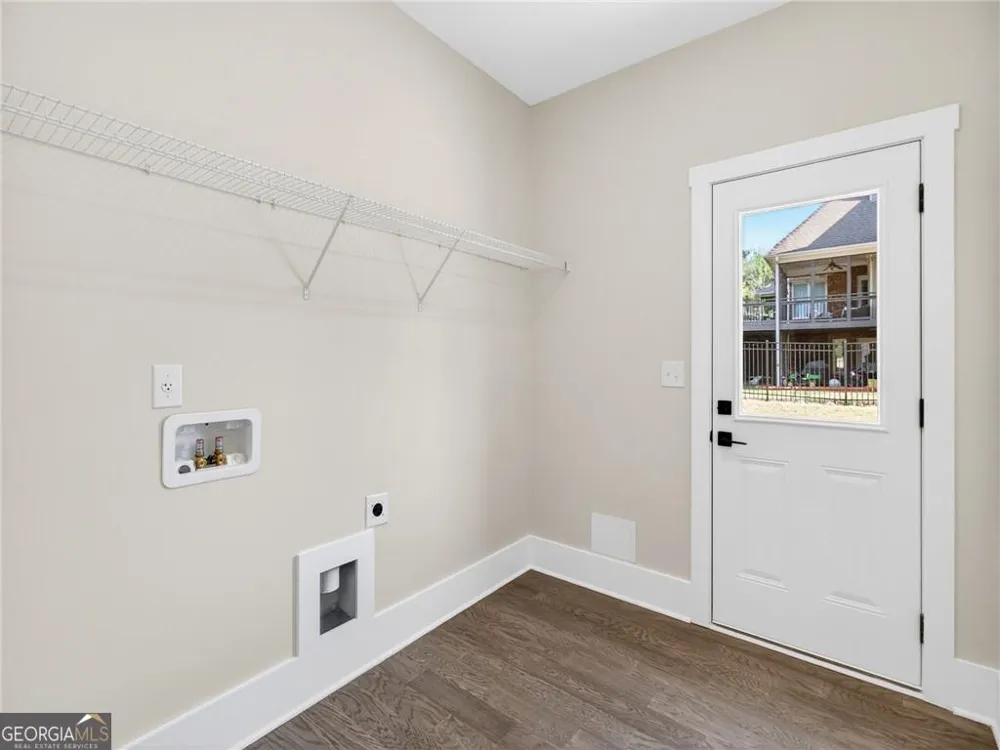 1091 Deer TRL Bishop, GA 30621