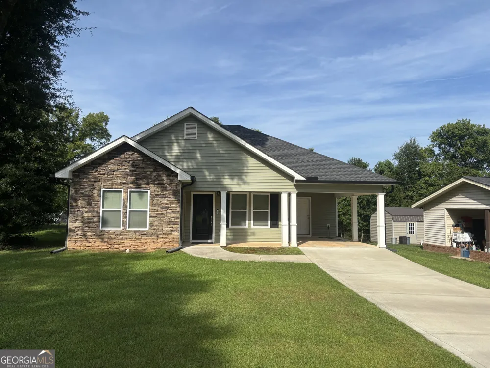 1609 Flat Shoals RD NE Milledgeville, GA 31061