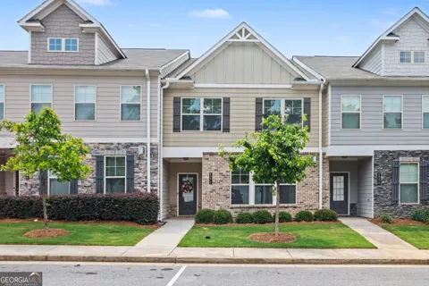 4270 Sunny Oak LN