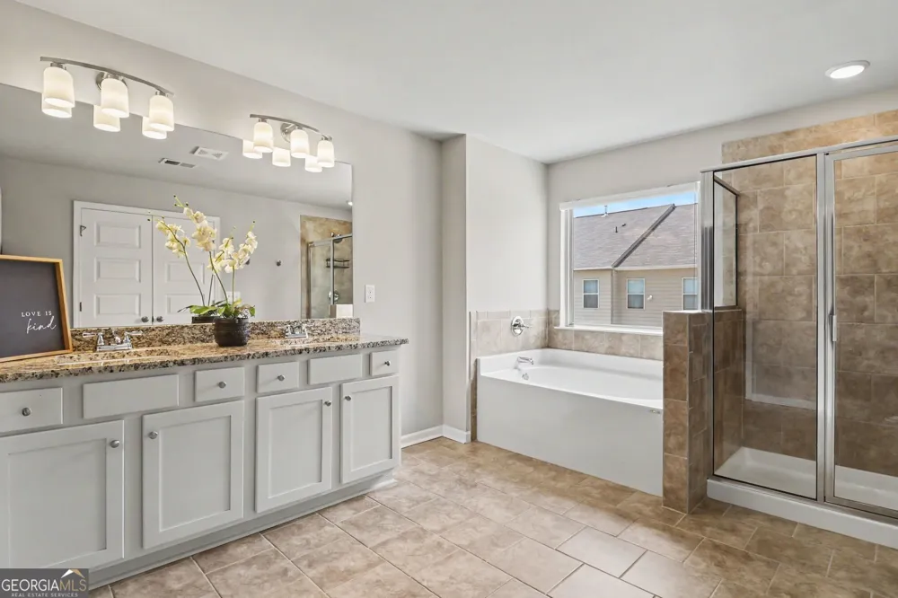 4270 Sunny Oak LN Norcross, GA 30071