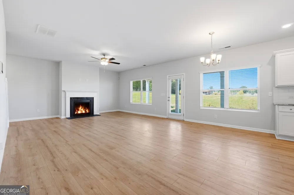 1877 Mitchell Farm CT Grayson, GA 30017
