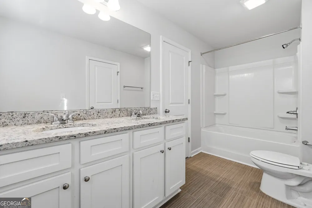 1877 Mitchell Farm CT Grayson, GA 30017