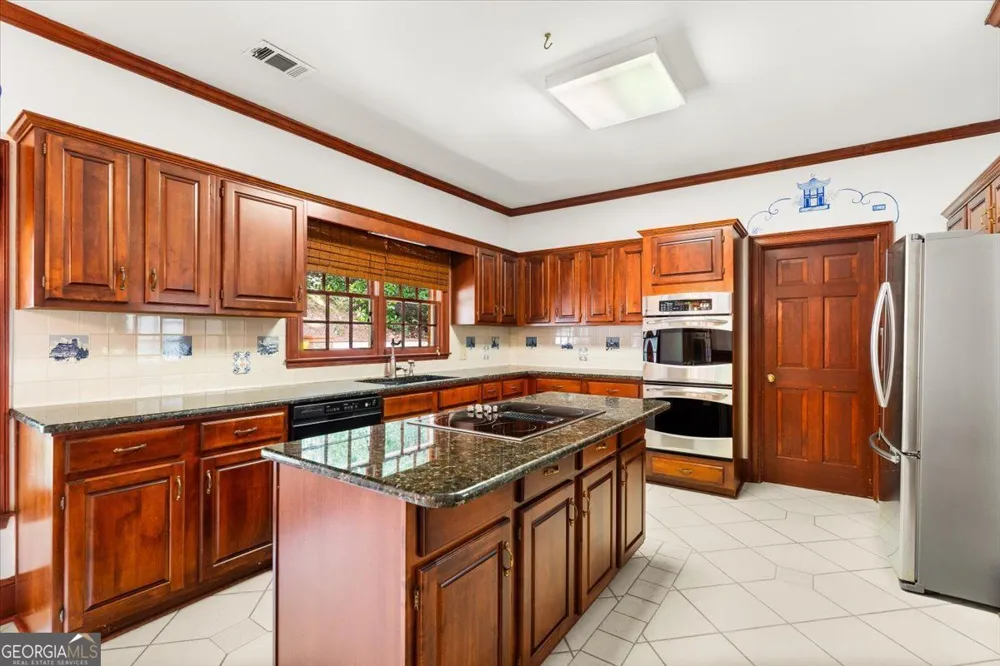 8855 Glen Ferry DR Johns Creek, GA 30022