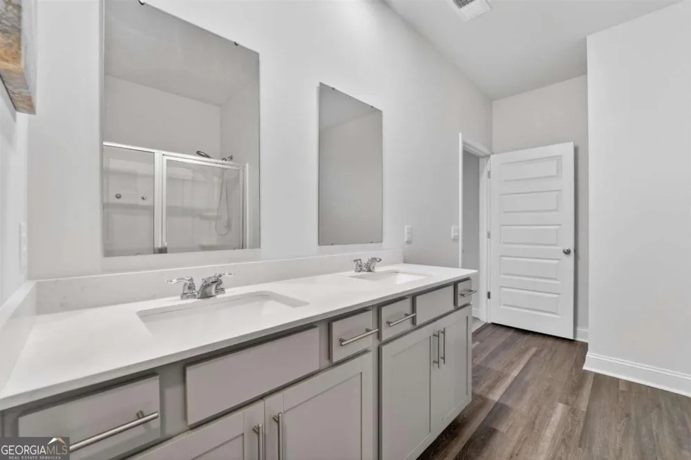 638 Logging Hill DR Richmond Hill, GA 31324