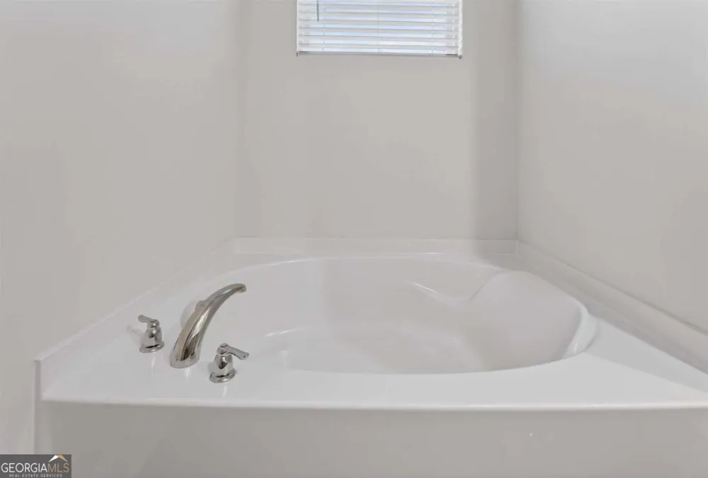 638 Logging Hill DR Richmond Hill, GA 31324