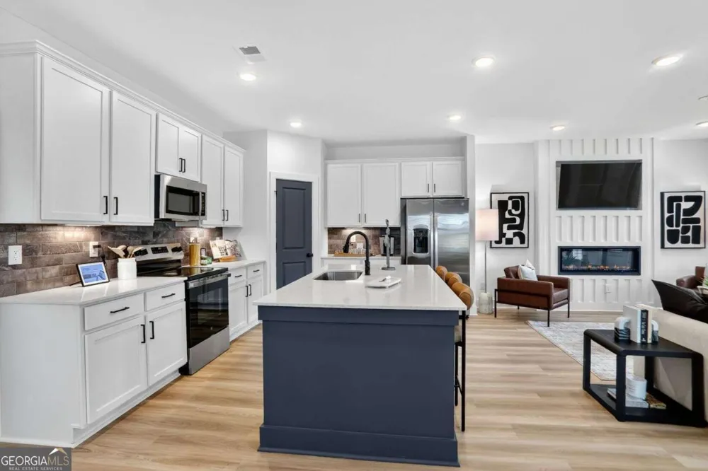 3230 Cyrus Creek DR Kennesaw, GA 30152