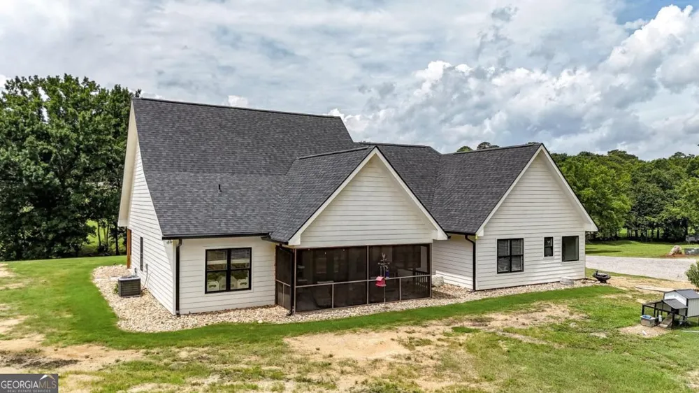 385 Owens Gin RD NE Calhoun, GA 30701