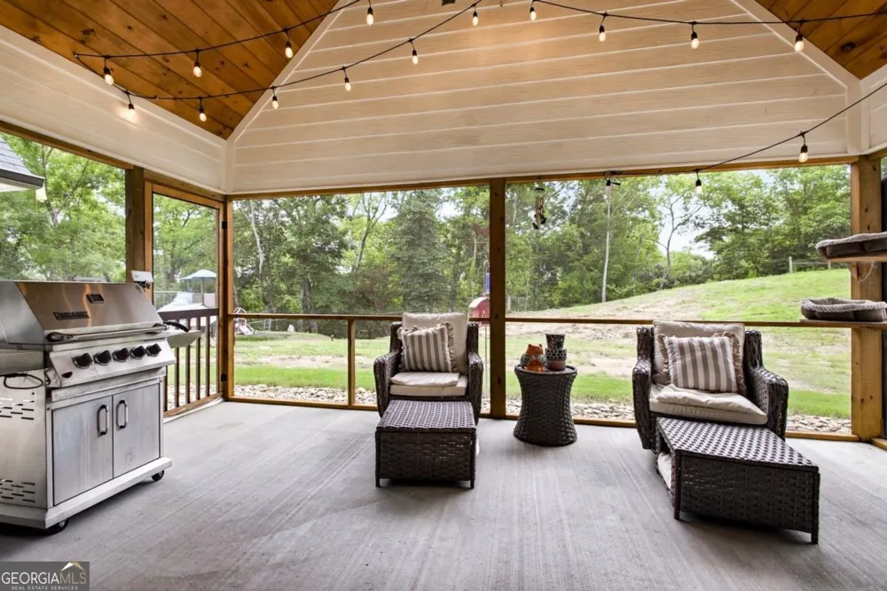 385 Owens Gin RD NE Calhoun, GA 30701