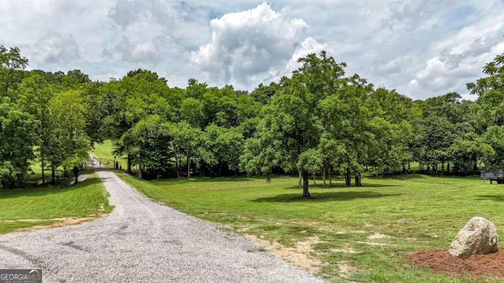 385 Owens Gin RD NE Calhoun, GA 30701