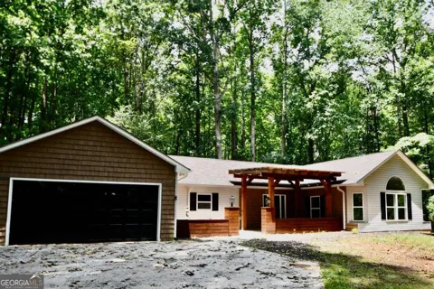 257 Lake Place DR