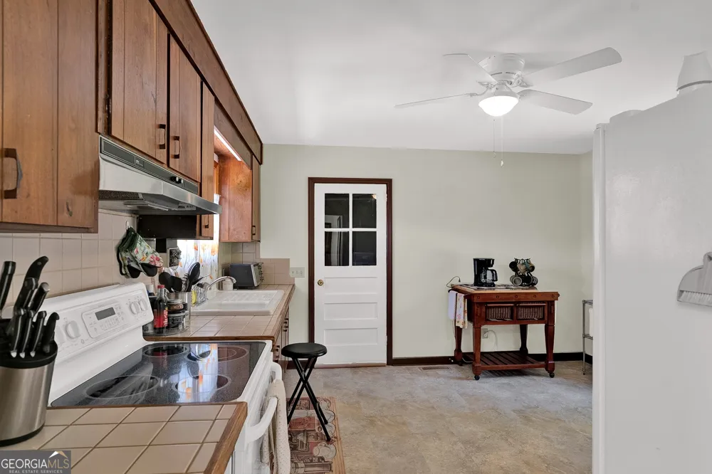 124 Vidalia RD Savannah, GA 31419