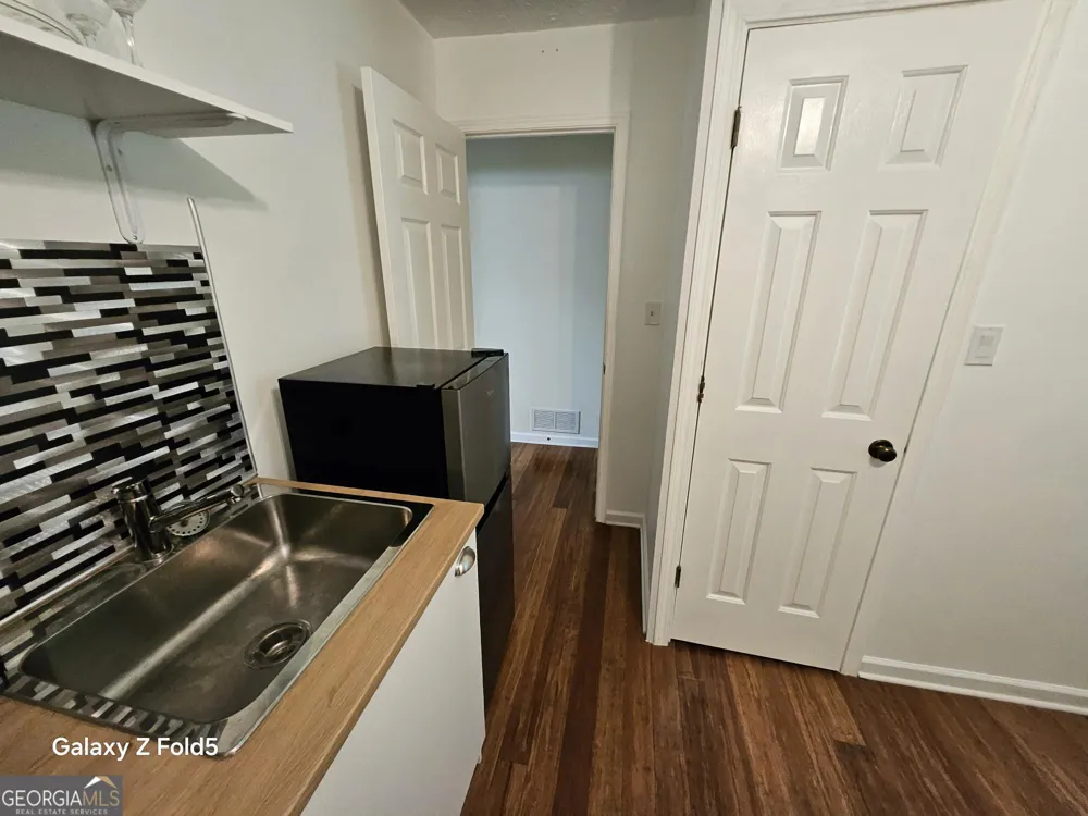 49 Cook LN Stockbridge, GA 30281