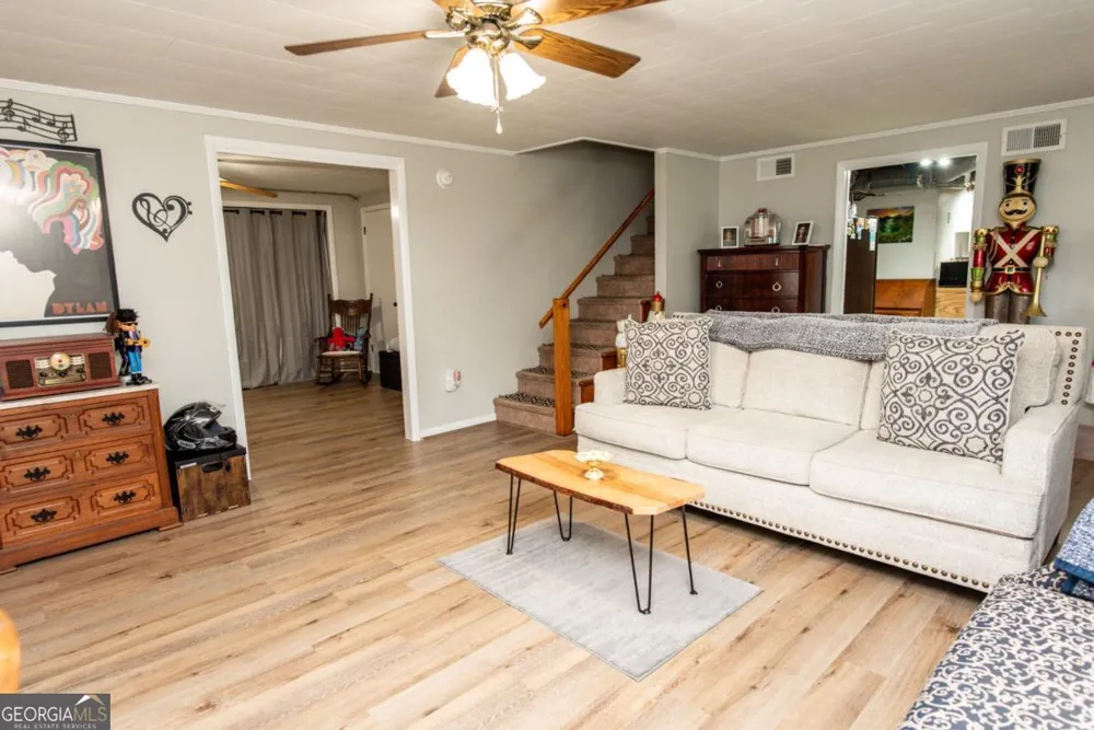 335 Robert Hardeman RD Winterville, GA 30683