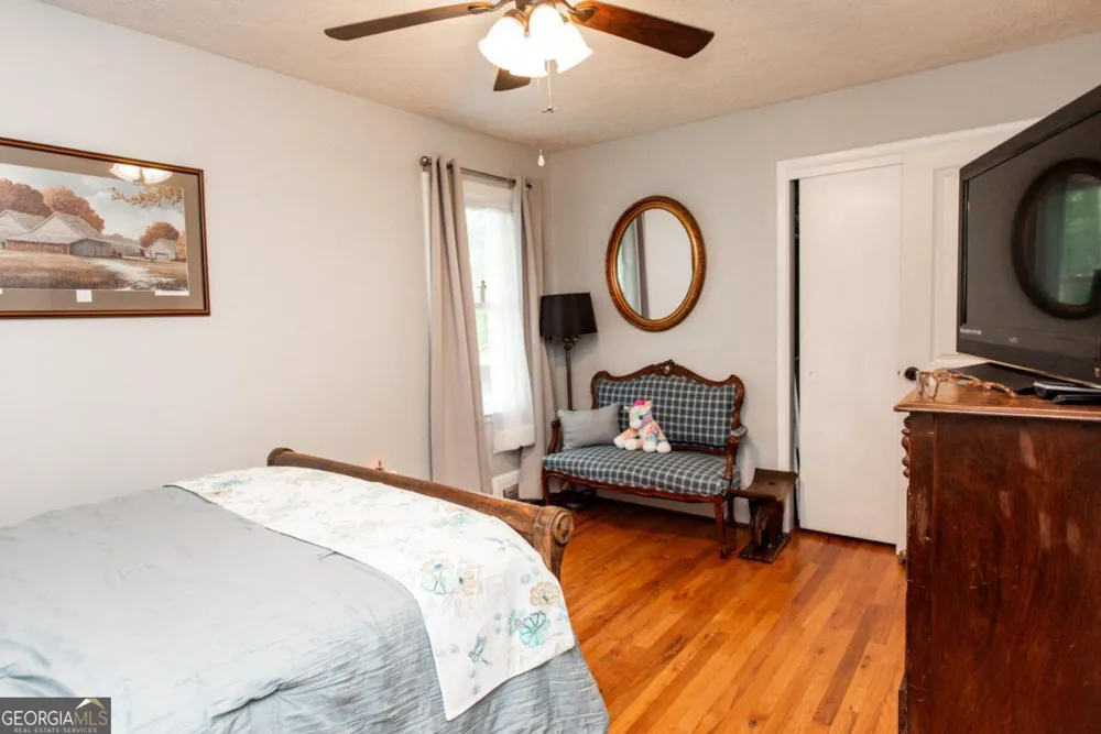 335 Robert Hardeman RD Winterville, GA 30683