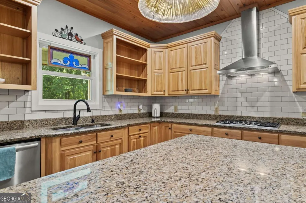 5516 Highway 30 Benton, TN 30701