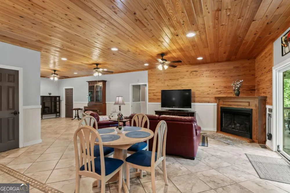 5516 Highway 30 Benton, TN 30701