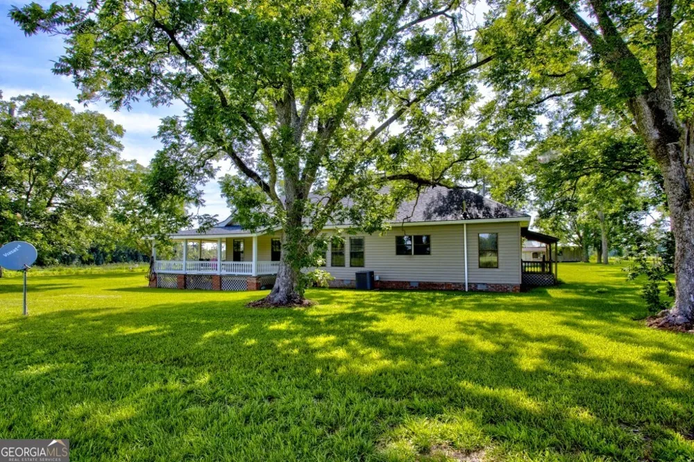 1034 Cecil Tyre RD Bristol, GA 31518