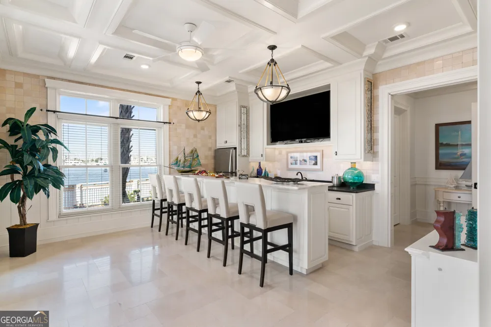 316 Yacht Club Lane St. Simons, GA 31522