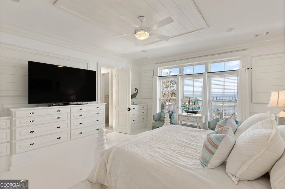 316 Yacht Club Lane St. Simons, GA 31522