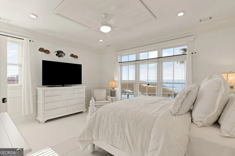 316 Yacht Club Lane St. Simons, GA 31522