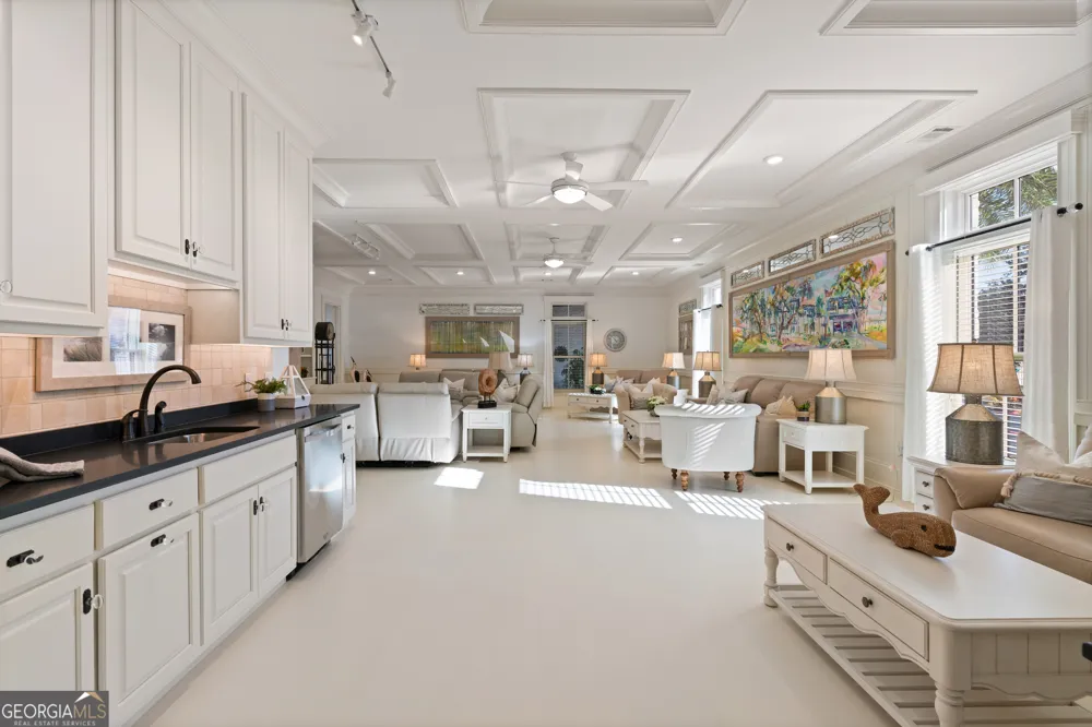 316 Yacht Club Lane St. Simons, GA 31522