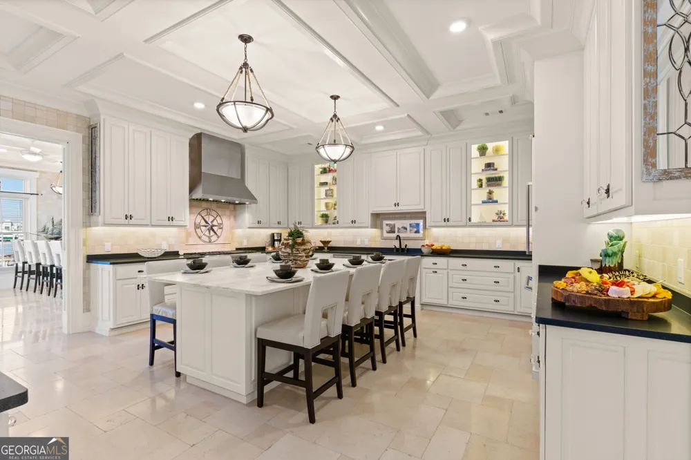 316 Yacht Club Lane St. Simons, GA 31522