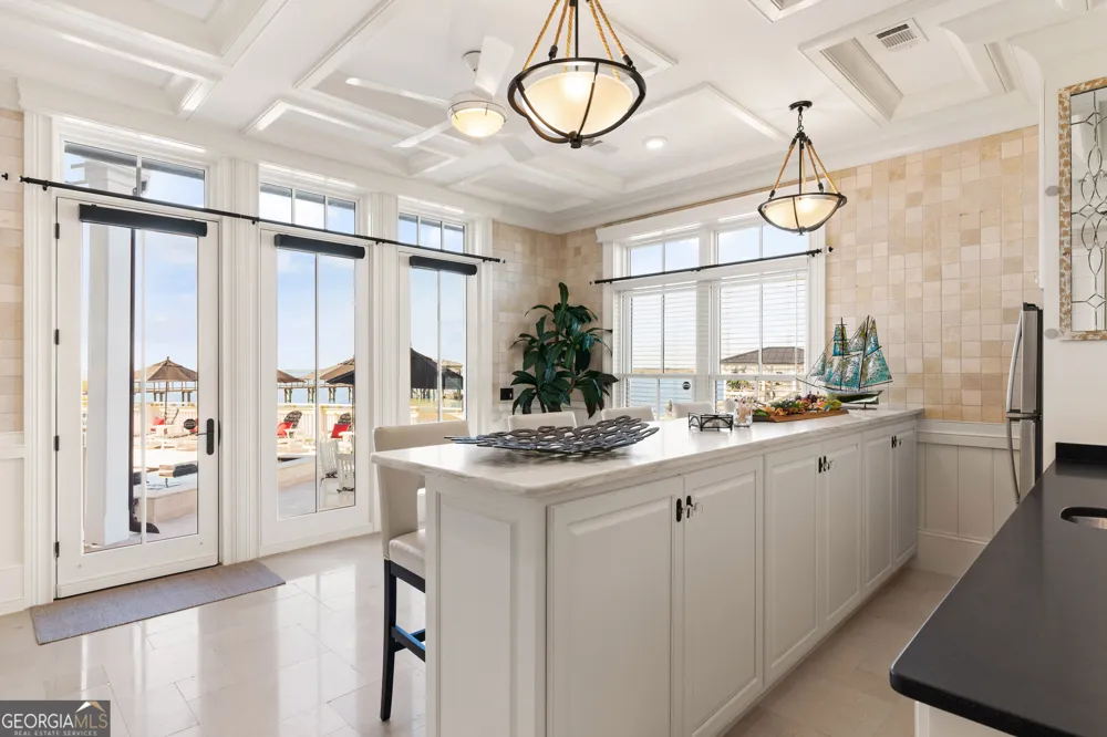 316 Yacht Club Lane St. Simons, GA 31522