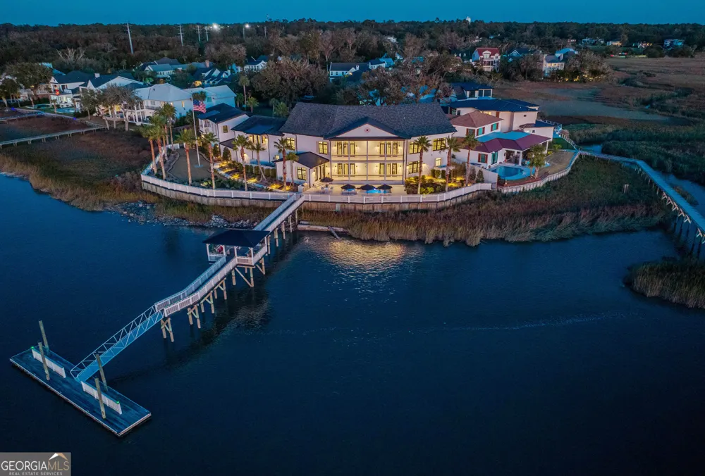 316 Yacht Club Lane St. Simons, GA 31522