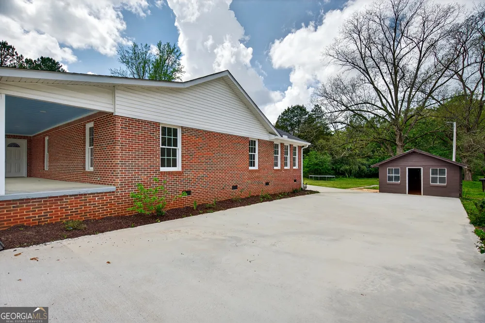 7142 Hamilton RD Pine Mountain, GA 31822