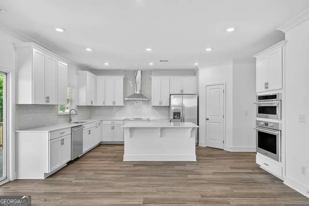 2800 Willow Creek DR Watkinsville, GA 30677