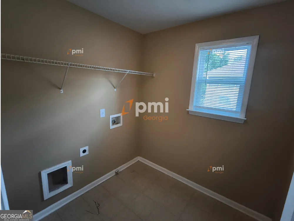 350 Fairmont WAY Fairburn, GA 30213