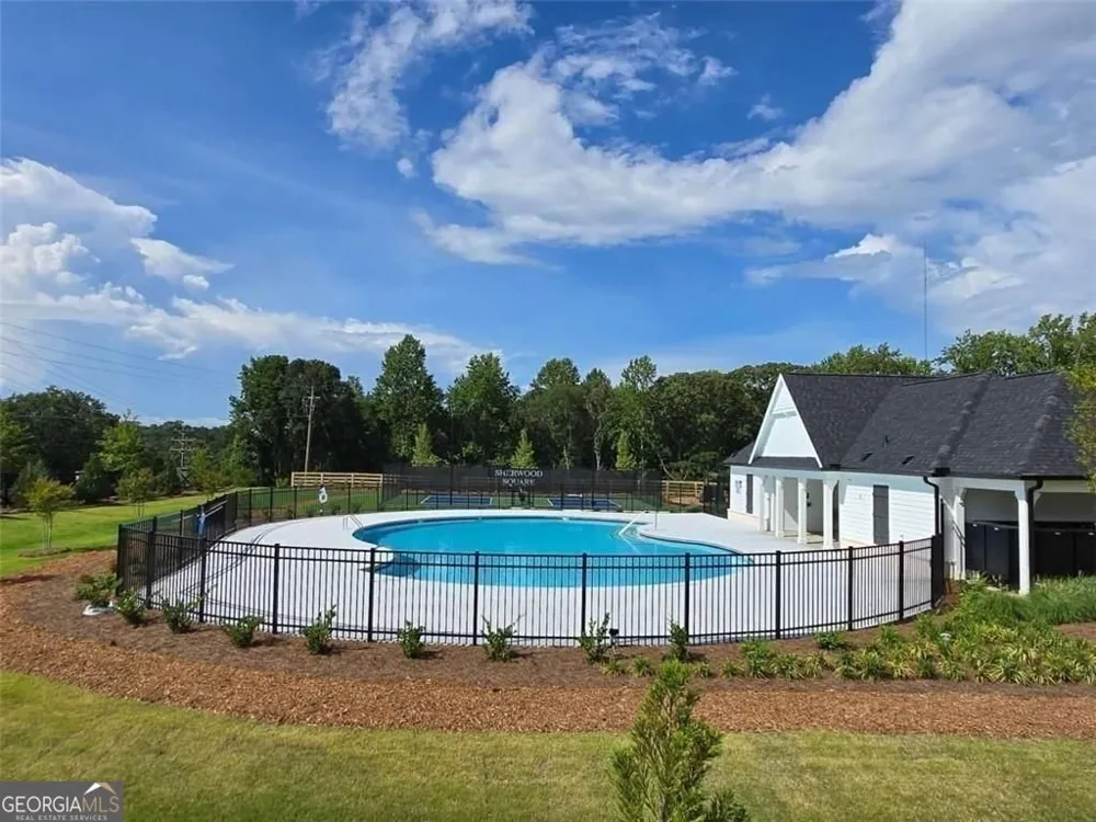 7481 Clover LN Flowery Branch, GA 30542