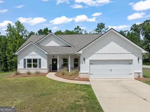 76 Wisteria LN