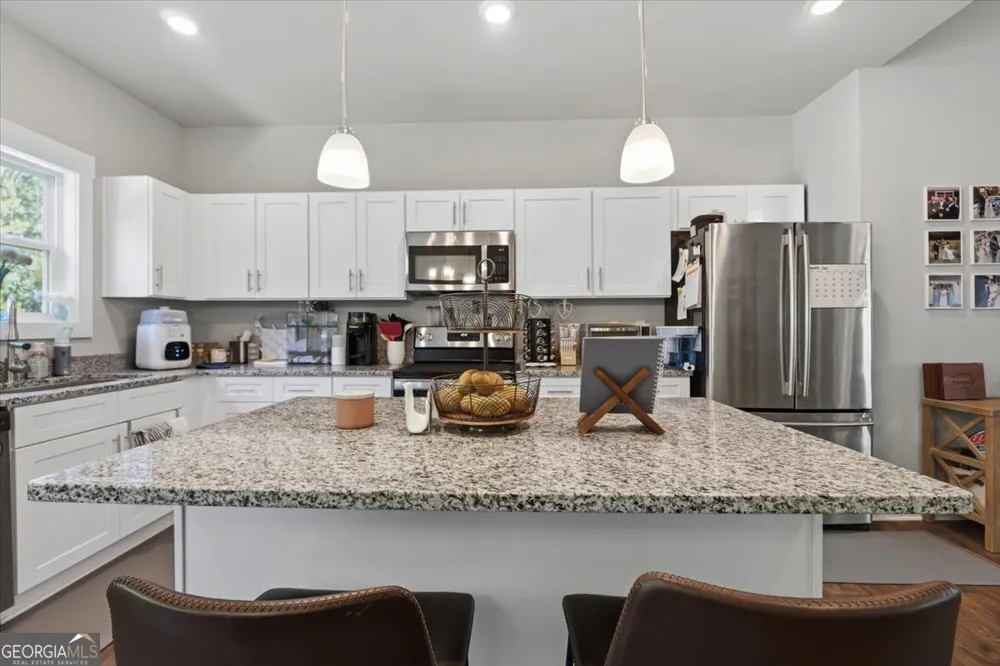 76 Wisteria LN Mansfield, GA 30055