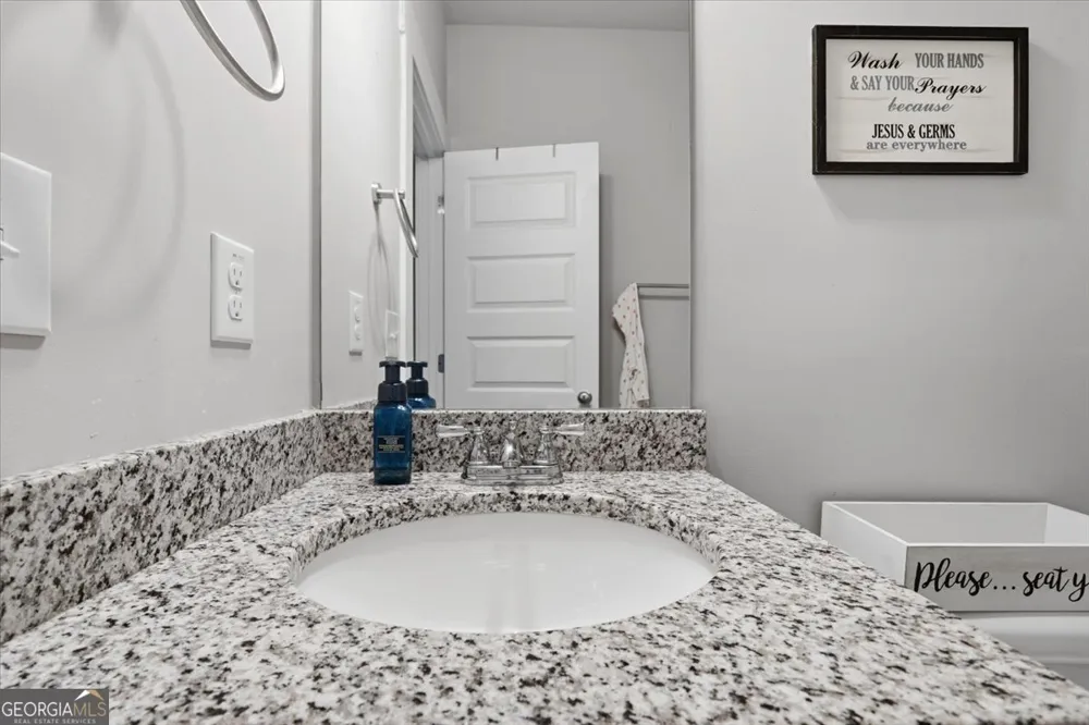 76 Wisteria LN Mansfield, GA 30055