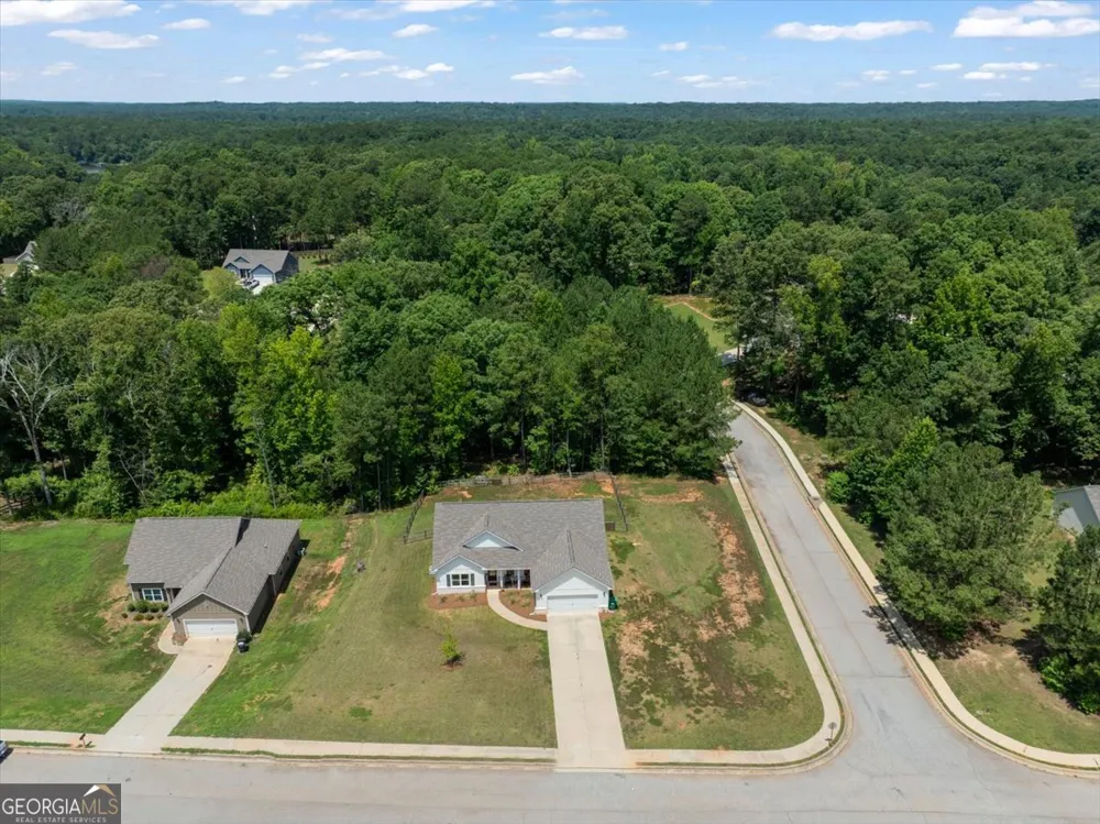 76 Wisteria LN Mansfield, GA 30055