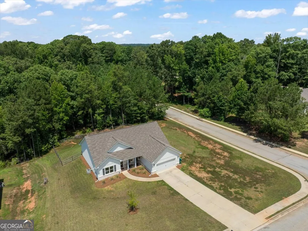76 Wisteria LN Mansfield, GA 30055
