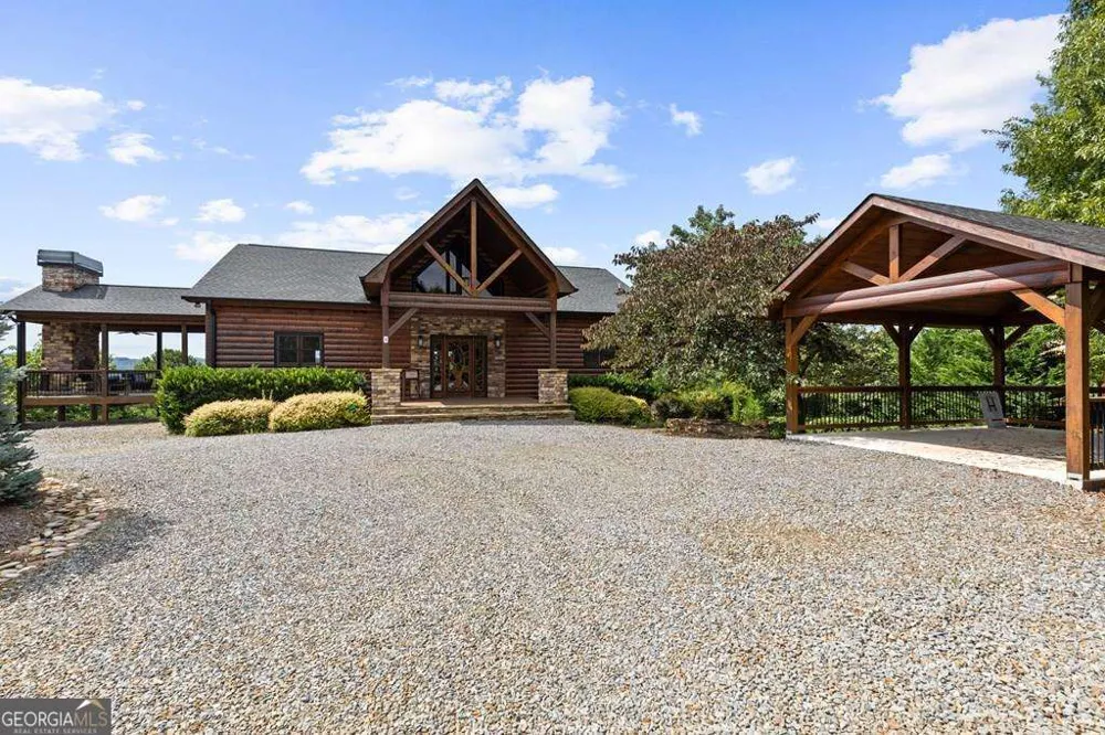 9 Kensington DR Mineral Bluff, GA 30559