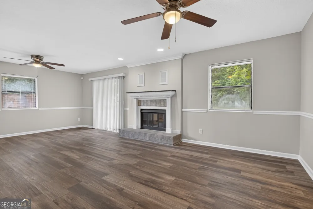 811 Cutter CT Hinesville, GA 31313