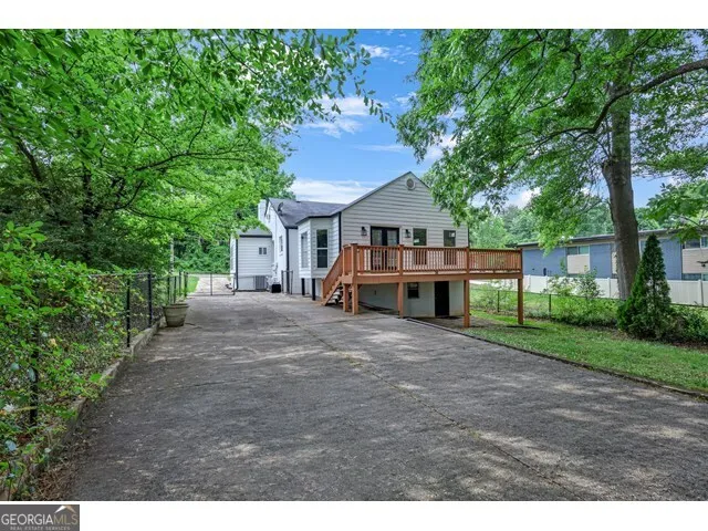 3746 Myrtle ST College Park, GA 30337
