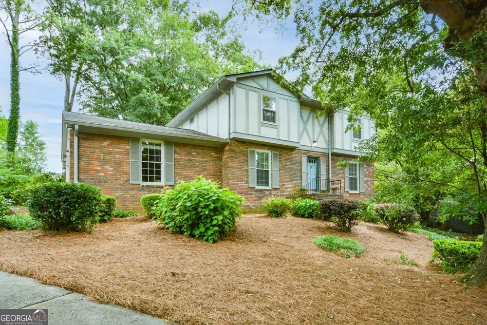 435 Stonebridge DR Roswell, GA 30075