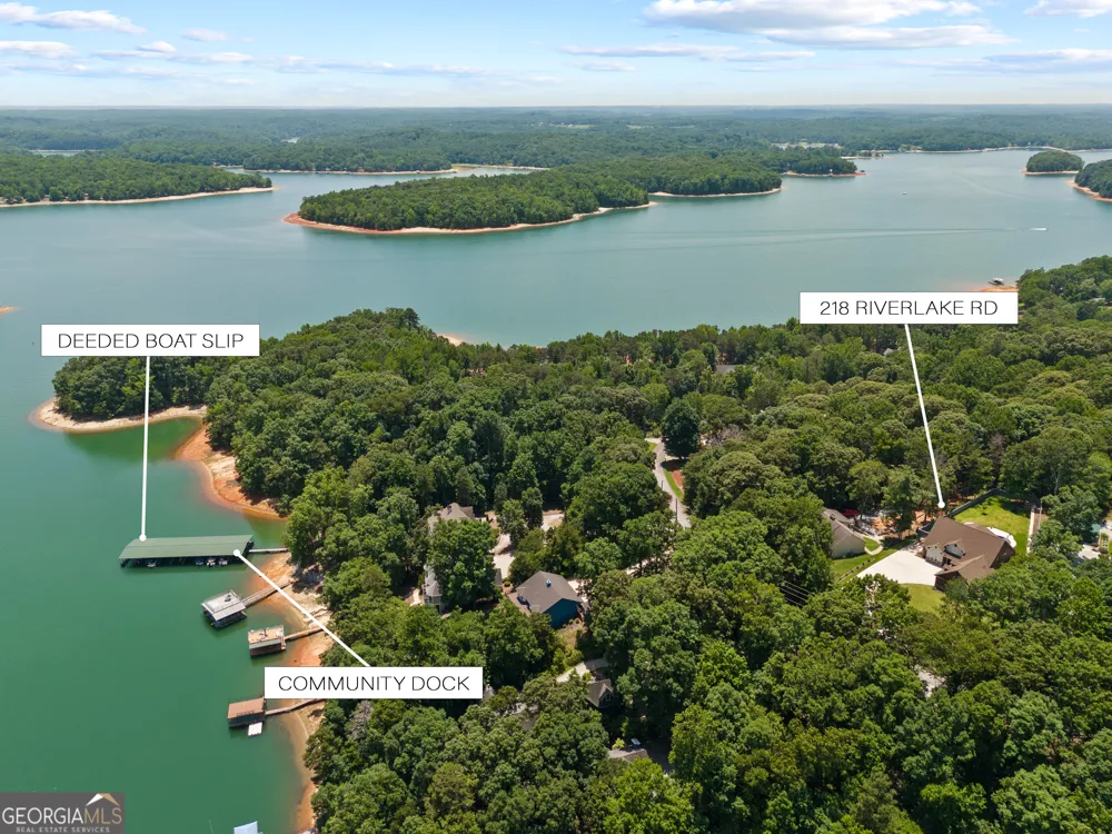 218 Riverlake RD Fair Play, SC 29643