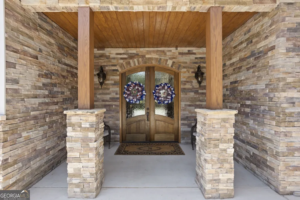 218 Riverlake RD Fair Play, SC 29643