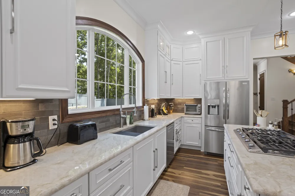 218 Riverlake RD Fair Play, SC 29643